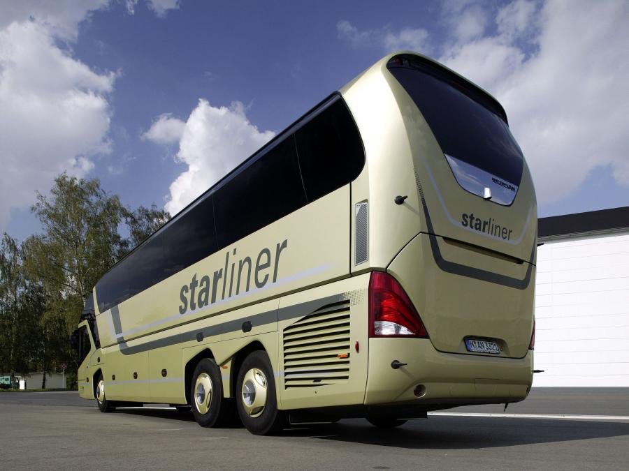  Neoplan Starliner SHD 2005 года  (фото 4 из 16)